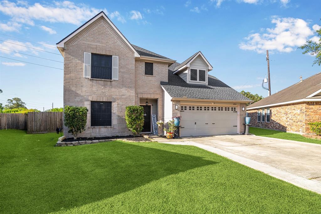 6046 Sandy Creek Drive, Baytown, Texas image 4