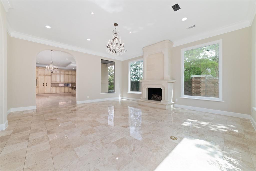 39 East Terrace Drive Dr, Houston, Texas image 8