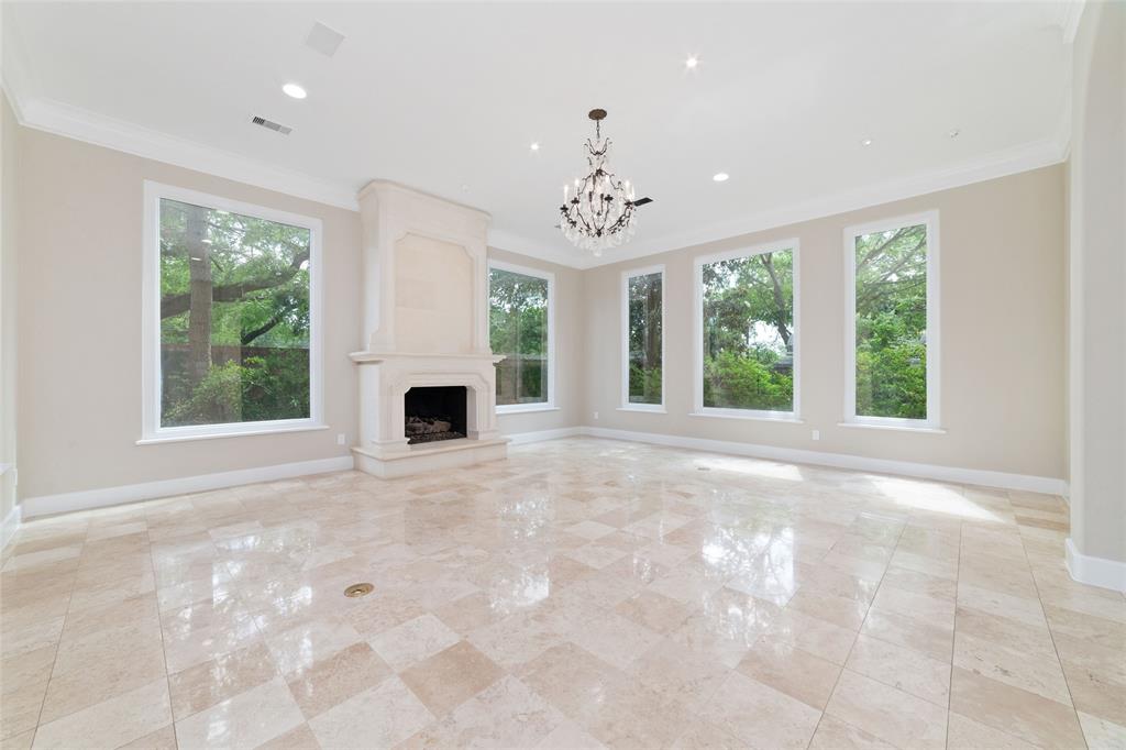 39 East Terrace Drive Dr, Houston, Texas image 7