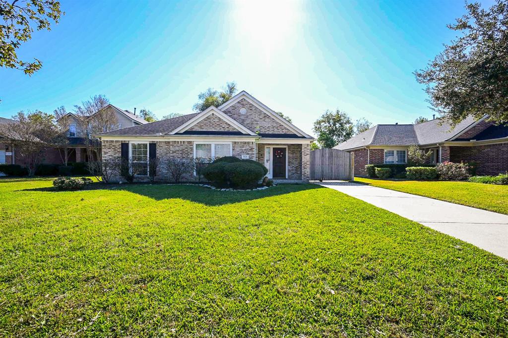 1026 Sierra Springs Lane, Spring, Texas image 1