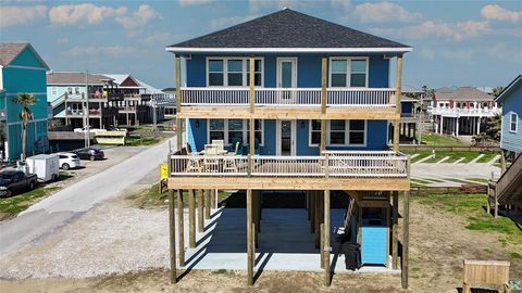 Photo of 834 Kahla Drive, Crystal Beach, TX 77650 (MLS # 48831402)
