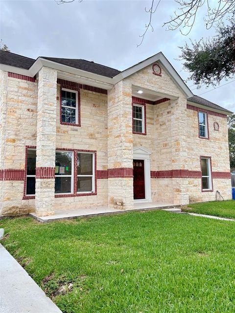 A home in Alvin