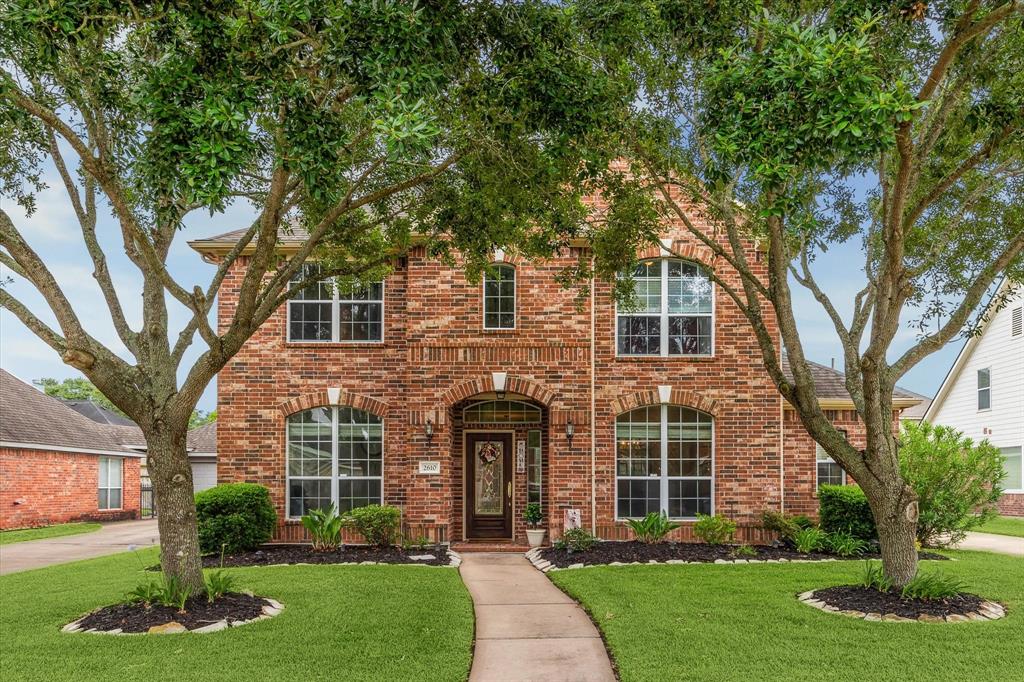 2610 Marble Creek Drive, Pearland, Texas image 1