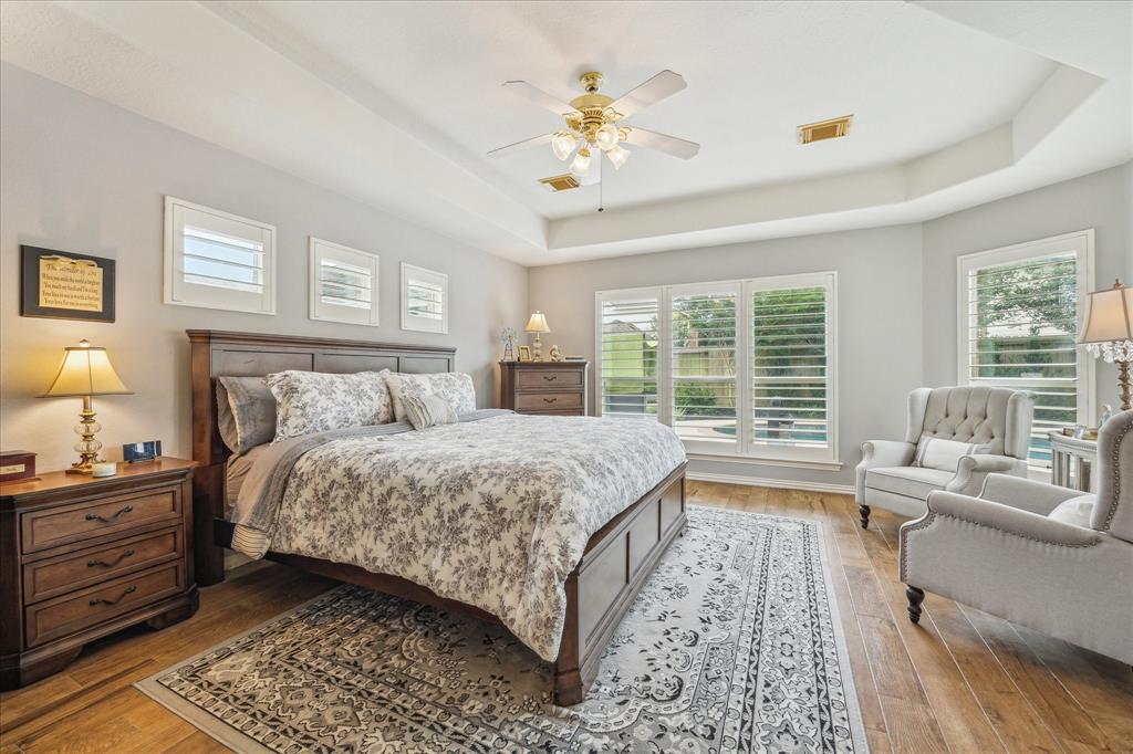 2610 Marble Creek Drive, Pearland, Texas image 13