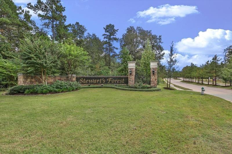 1027 Prescott Drive, Conroe, Texas image 7