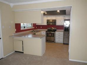 16523 Barcelona Drive, Friendswood, Texas image 8