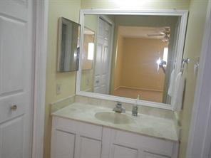 16523 Barcelona Drive, Friendswood, Texas image 10