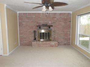 16523 Barcelona Drive, Friendswood, Texas image 9
