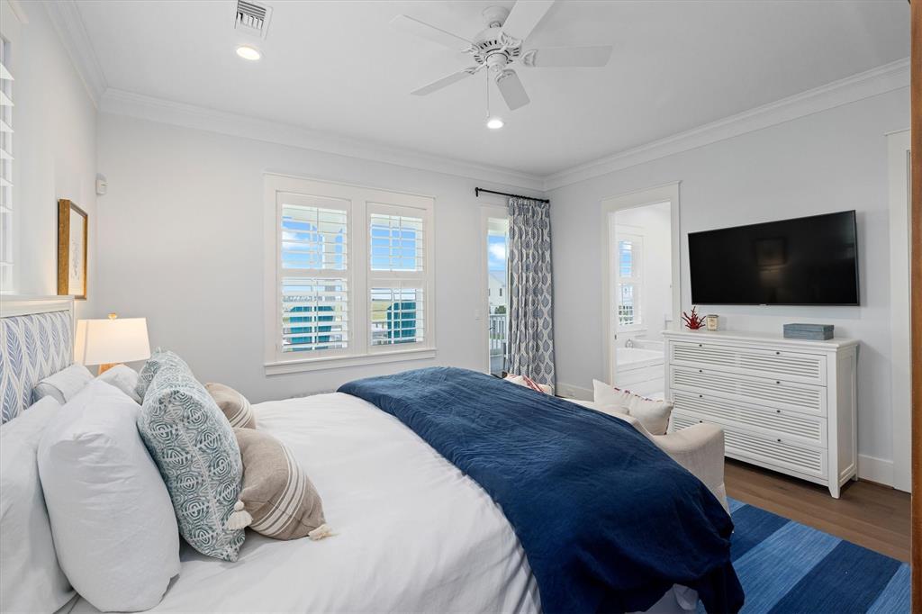 614 Beachtown Drive, Galveston, Texas image 22