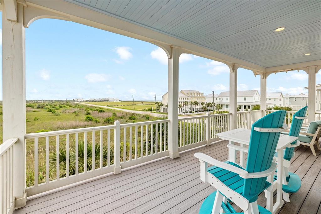 614 Beachtown Drive, Galveston, Texas image 27