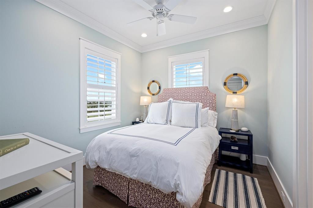 614 Beachtown Drive, Galveston, Texas image 29