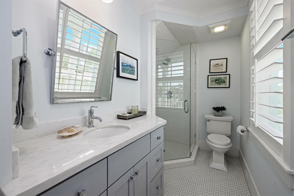 614 Beachtown Drive, Galveston, Texas image 34