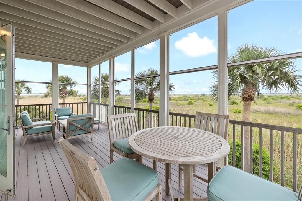614 Beachtown Drive, Galveston, Texas image 9