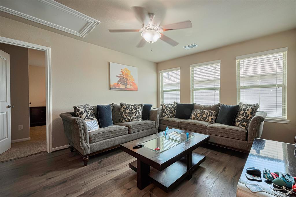 2812 Baywater Creek Lane, Pearland, Texas image 24