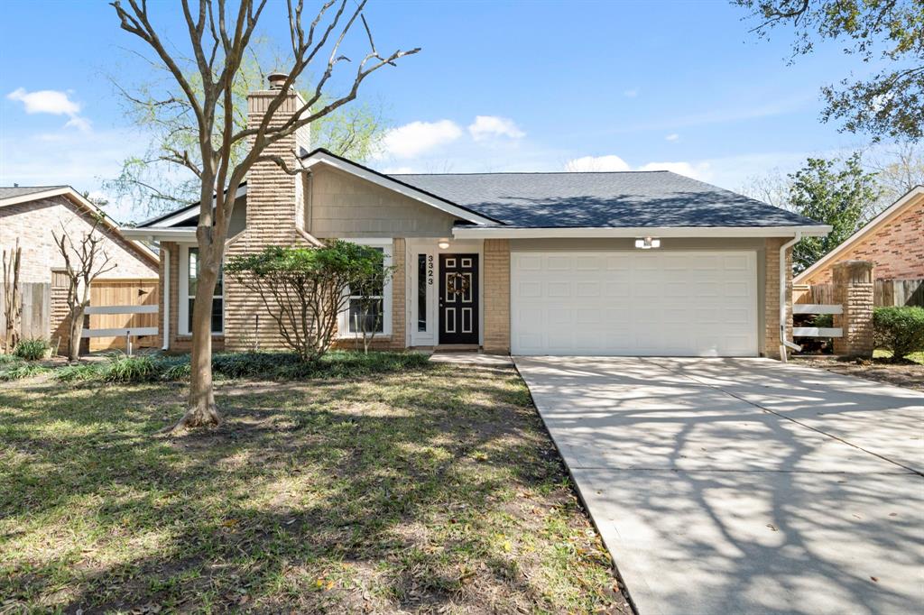 3323 Peachwood Lane, Sugar Land, Texas image 1