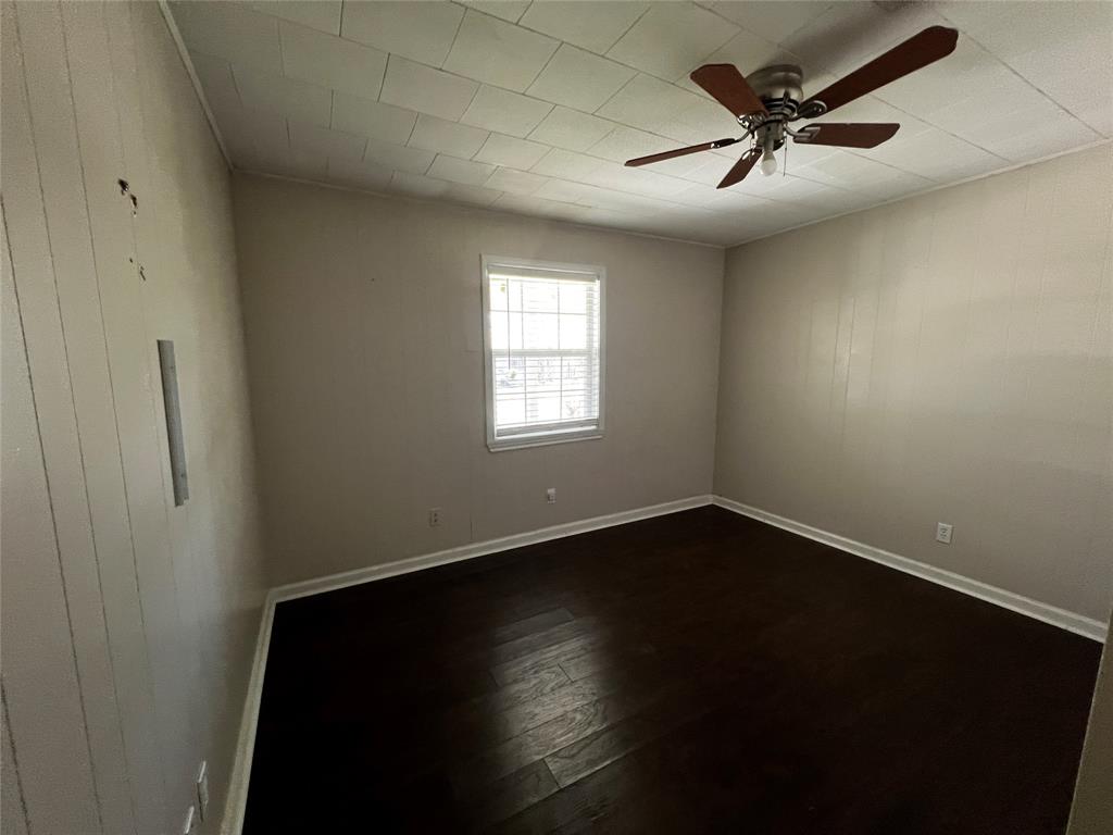 1702 Rampart Street, Columbus, Texas image 13