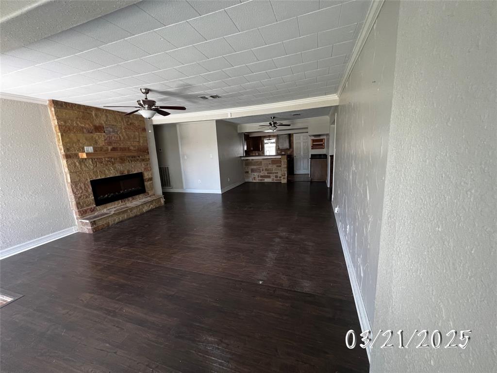 1702 Rampart Street, Columbus, Texas image 3
