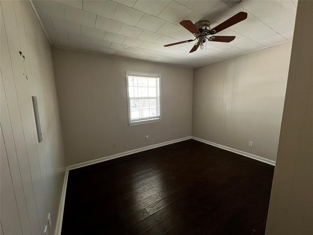 1702 Rampart Street, Columbus, Texas image 17