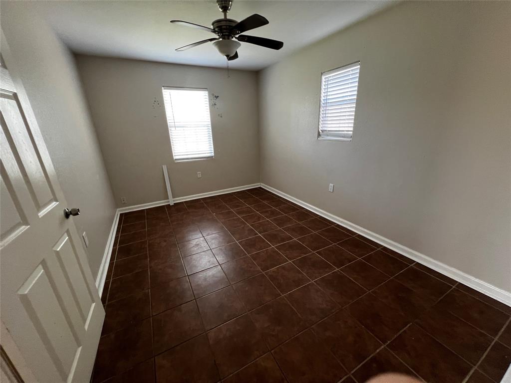 1702 Rampart Street, Columbus, Texas image 11