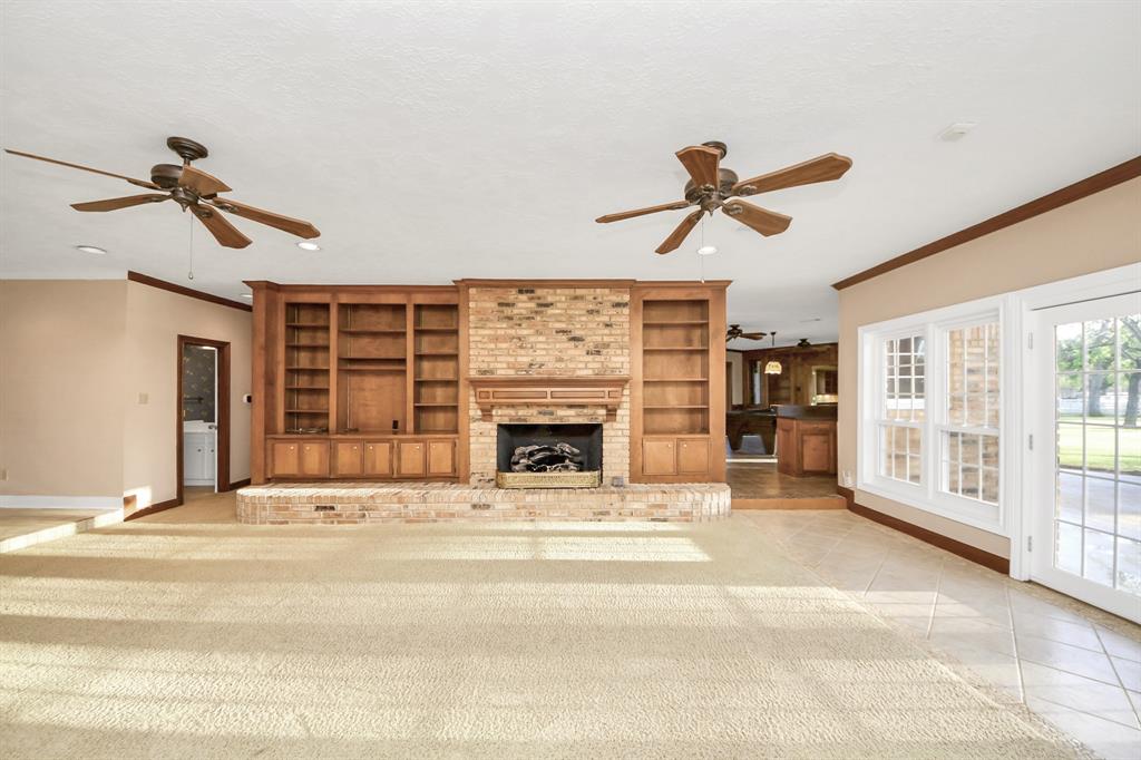 4710 Hunterwood Circle, Richmond, Texas image 9