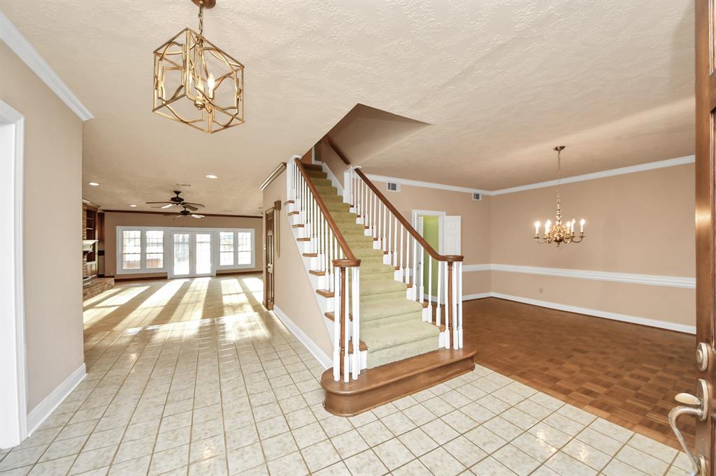 4710 Hunterwood Circle, Richmond, Texas image 5