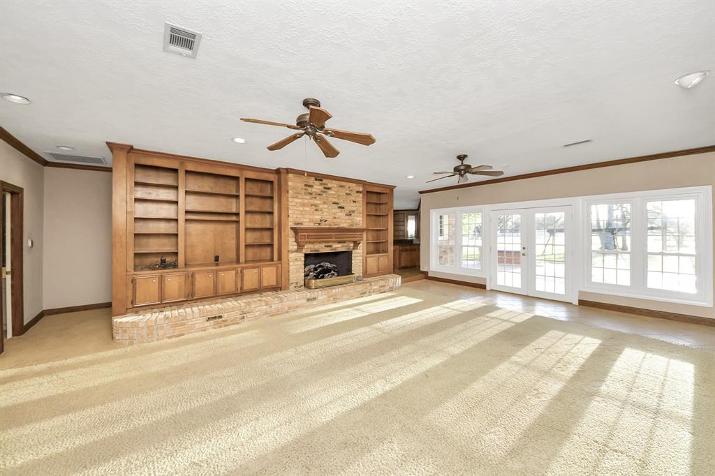 4710 Hunterwood Circle, Richmond, Texas image 8