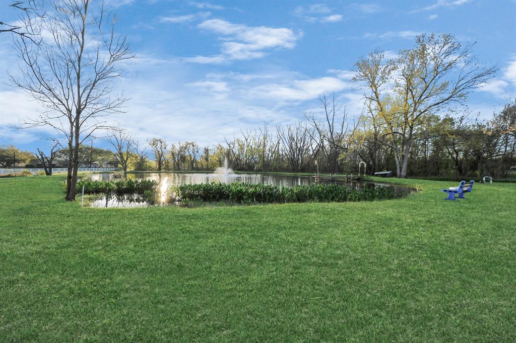 4710 Hunterwood Circle, Richmond, Texas image 40