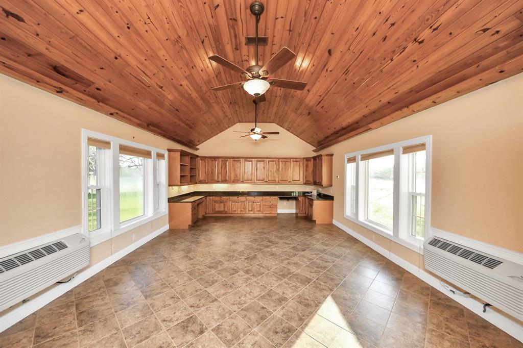4710 Hunterwood Circle, Richmond, Texas image 20