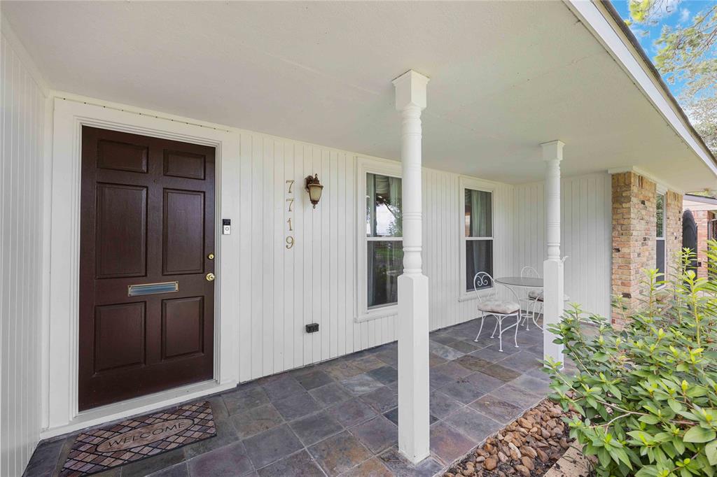 7719 Highmeadow Drive, Houston, Texas image 24