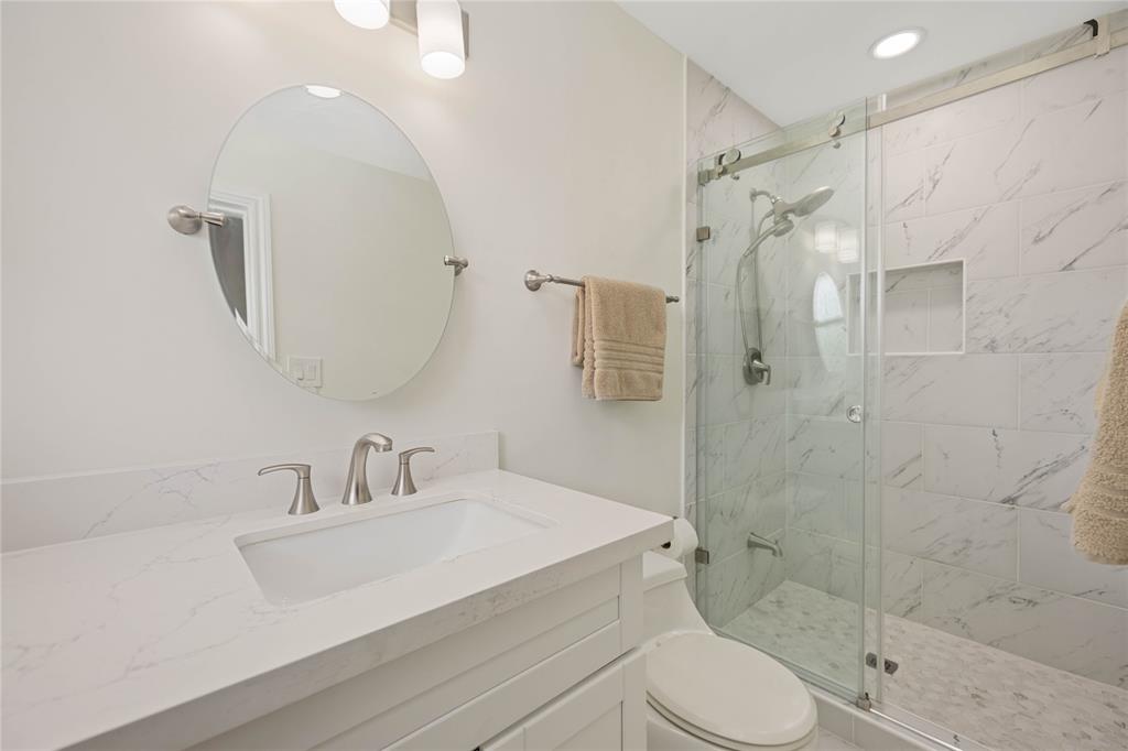 7719 Highmeadow Drive, Houston, Texas image 14
