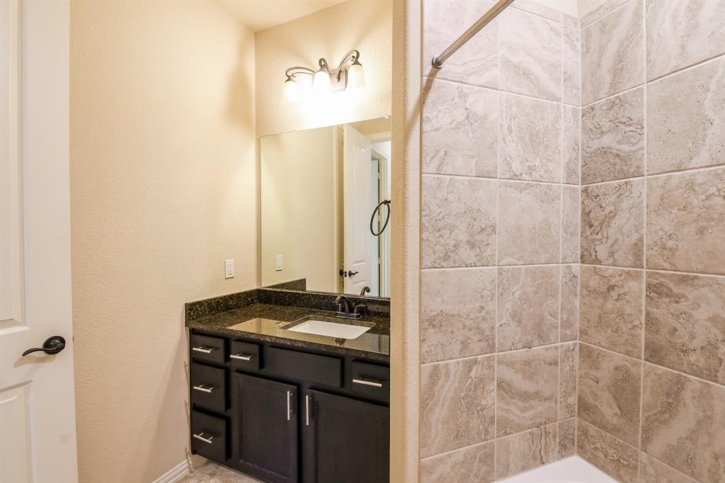 21911 Avalon Queen Drive