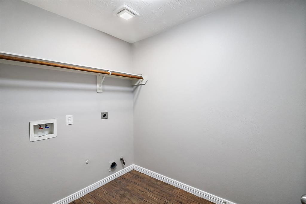 1877 Redwood Lane, Dayton, Texas image 19
