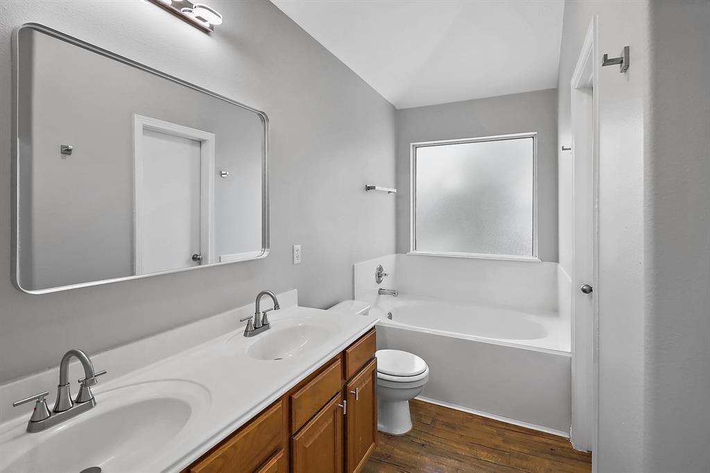 1877 Redwood Lane, Dayton, Texas image 12