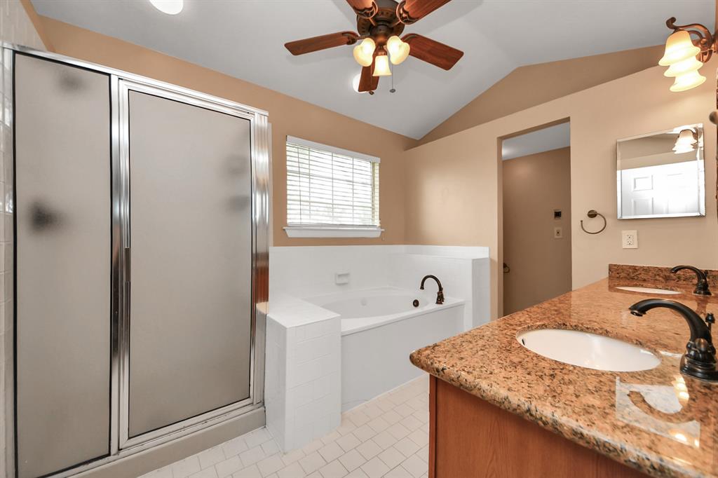 2126 Galleon Drive, League City, Texas image 17