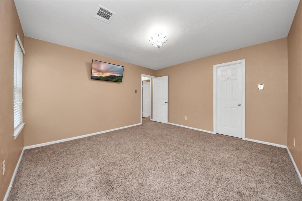 2126 Galleon Drive, League City, Texas image 23