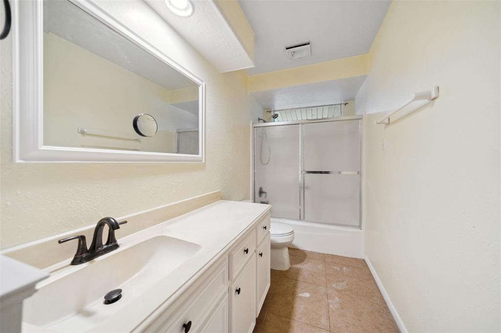 2 Brewster Street, Conroe, Texas image 18