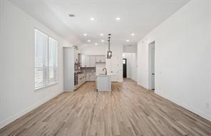 3009 Gleason Terrace Lane, Texas City, Texas image 7