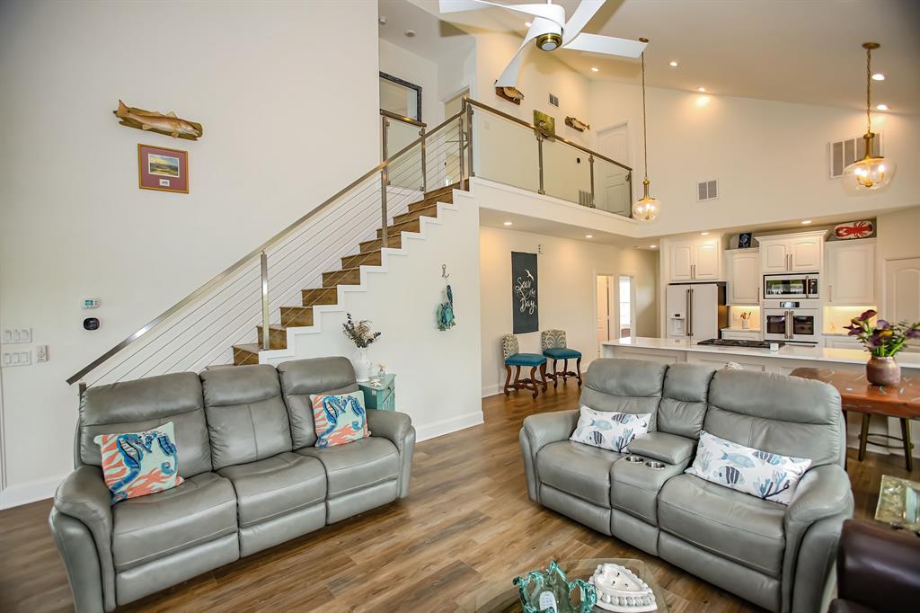 1493 County Road 291, Sargent, Texas image 17