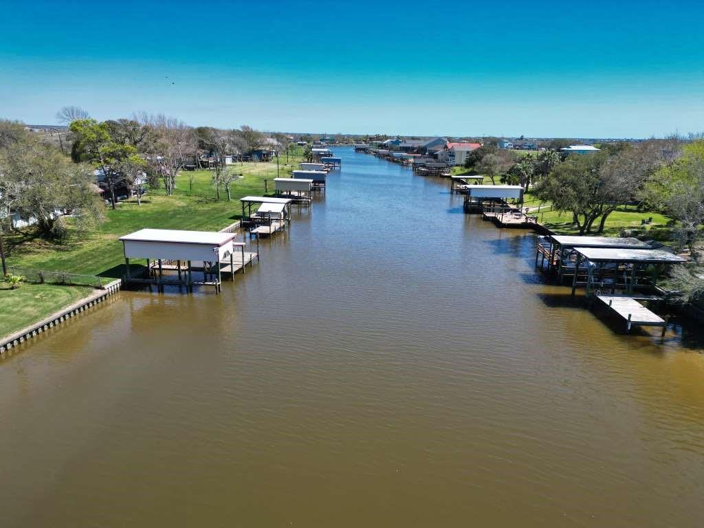 1493 County Road 291, Sargent, Texas image 12