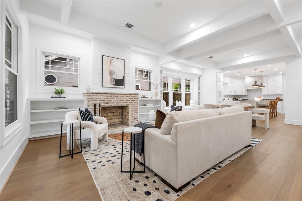 608 W Main Street, Houston, Texas image 3