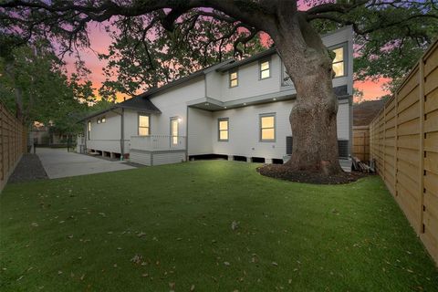 608 W Main Street Houston TX 77006