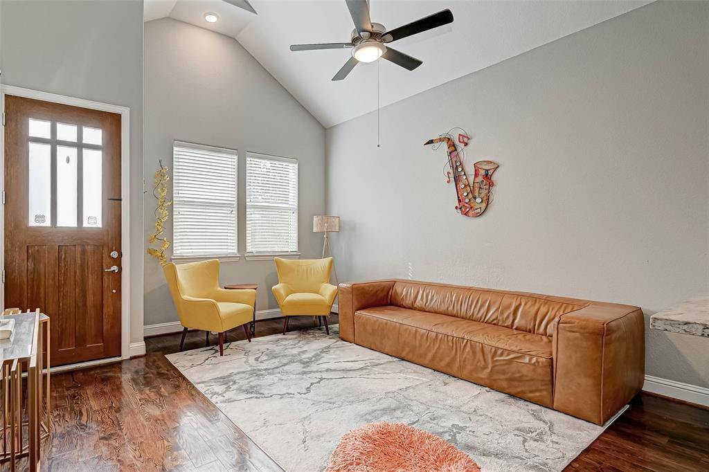 5411 Camaguey Street, Houston, Texas image 2