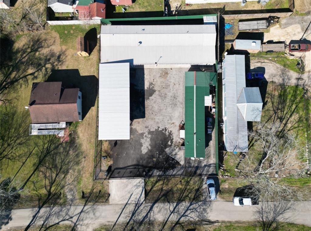 406 & 406-A Pecan Avenue, Crosby, Texas image 7