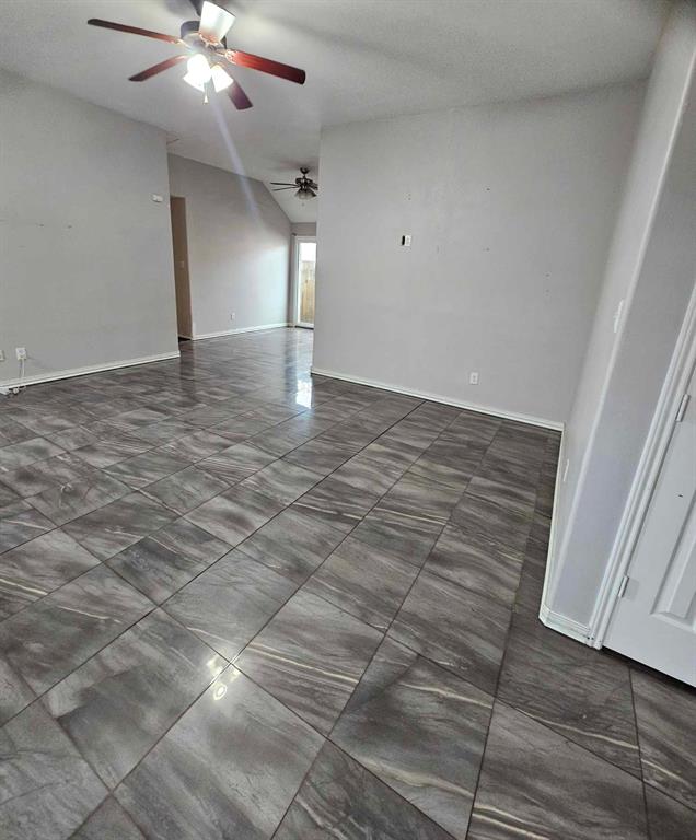 19354 Caledonia Drive, Katy, Texas image 3
