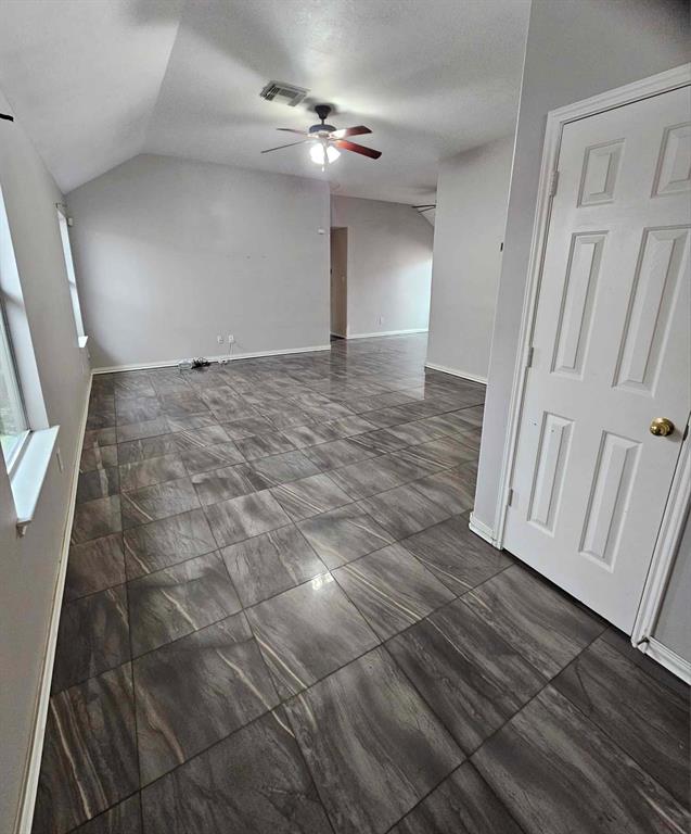 19354 Caledonia Drive, Katy, Texas image 2