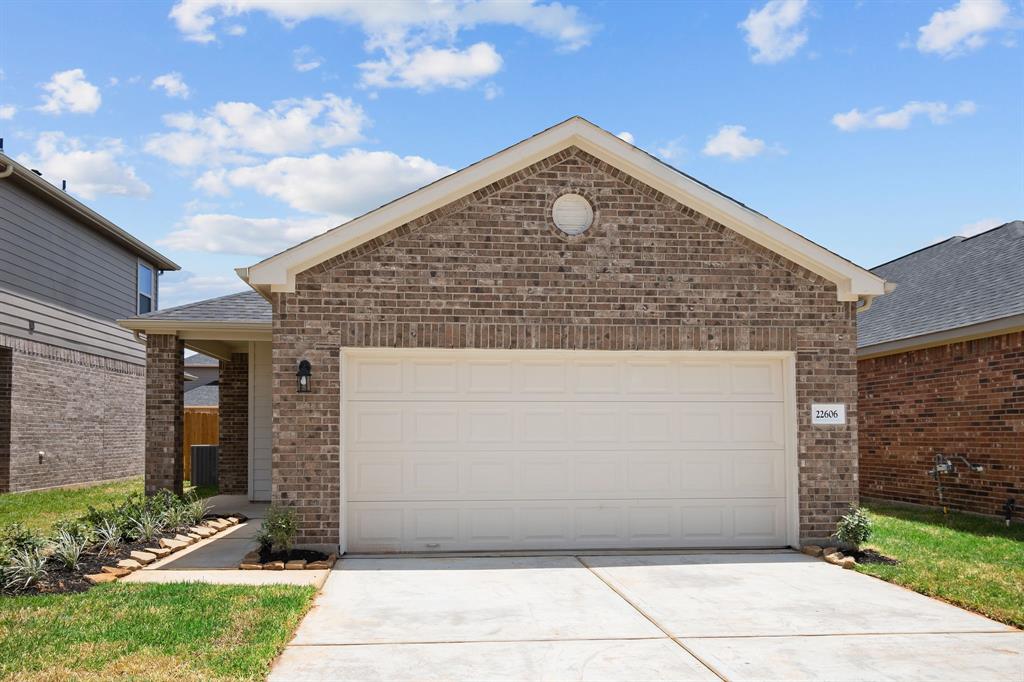 22606 Rosy Heights Trail, Tomball, Texas image 2