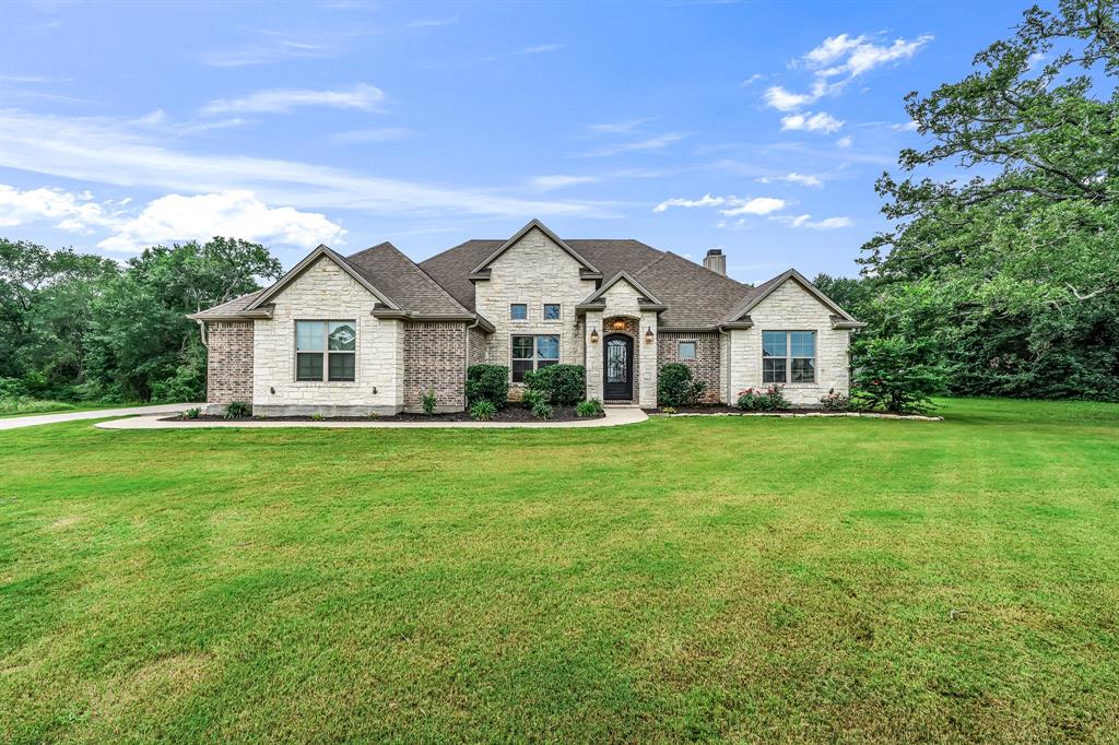 7576 Field Creek Estates Drive, Bryan, Texas image 2