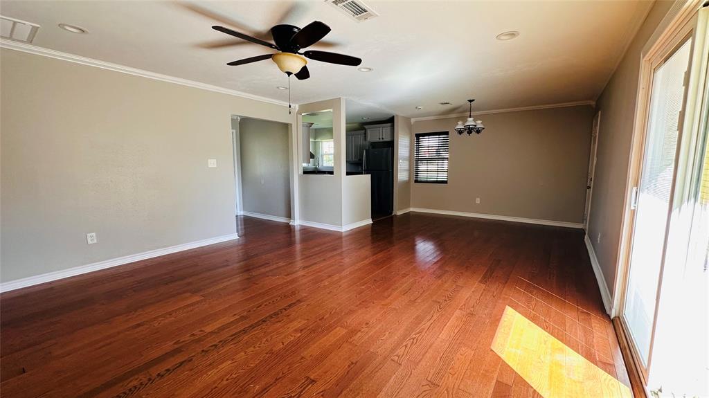18203 Kings Row