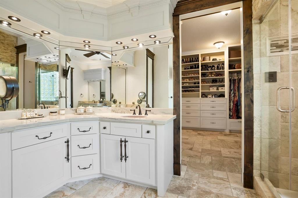 20806 Kings Crown Court, Humble, Texas image 24