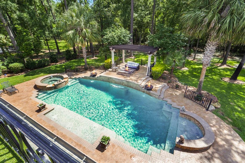 20806 Kings Crown Court, Humble, Texas image 11